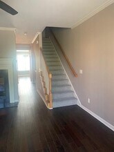 6295 Shelburne Park Ln in Mableton, GA - Foto de edificio - Building Photo