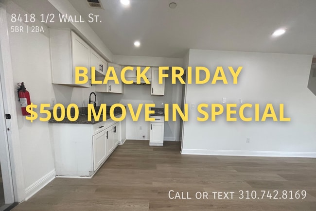 8418 1/2 Wall St