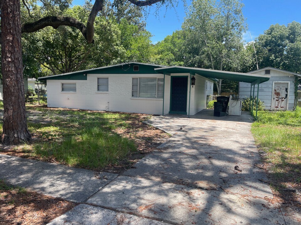 130 Orion St in Orange Park, FL - Building Photo
