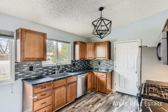 5485 Trout Creek Pass Dr in Colorado Springs, CO - Building Photo - Building Photo