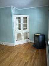 34 Pleasantdale Ave in Waterville, ME - Foto de edificio - Building Photo