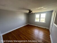 1370 N 75th St photo'