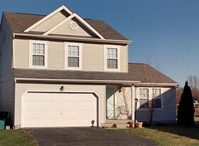 8810 Greylag Loop in Blacklick, OH - Building Photo