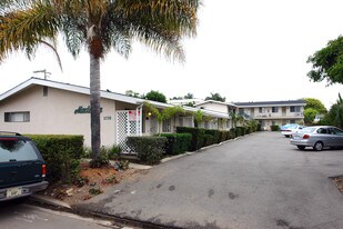 2770 Madison St in Carlsbad, CA - Building Photo