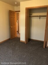 2401 Wheeler Dr in Bozeman, MT - Building Photo - Building Photo