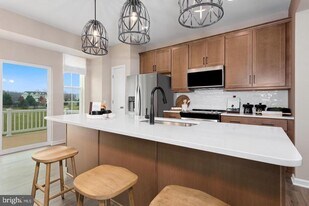 201 Hillsdale Pl in Martinsburg, WV - Building Photo