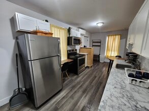 28 Cliff St in Saint John, NB - Building Photo - Building Photo