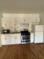 1781 Orchid Ave, Unit 201 in Los Angeles, CA - Building Photo