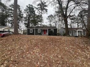 1860 Broadwell St SW in Atlanta, GA - Building Photo - Building Photo