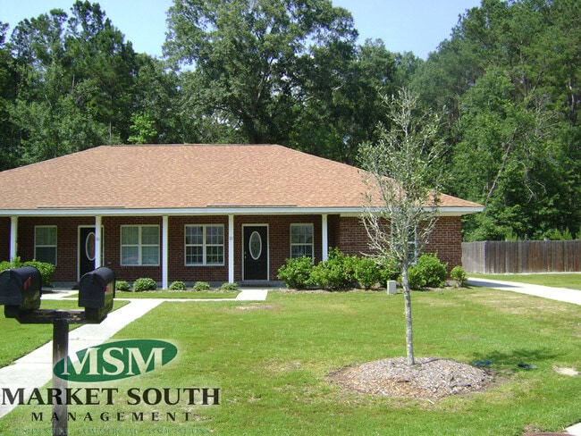 112 Live Oak St in Pooler, GA - Building Photo - Building Photo