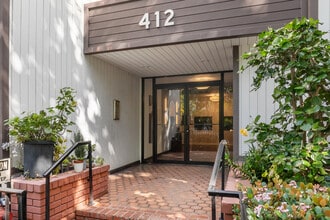 The Liam in Beverly Hills, CA - Foto de edificio - Building Photo