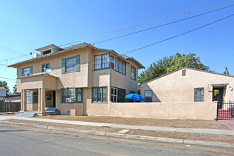 943 E Nevada Ave in Fresno, CA - Building Photo - Building Photo