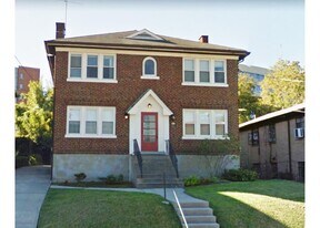 Terrace 319 in Cincinnati, OH - Building Photo