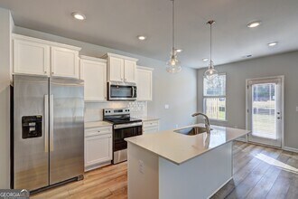 479 Payne Dr in Mcdonough, GA - Building Photo - Building Photo