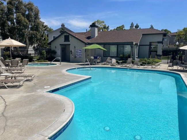 property at 821 N Siavohn Dr