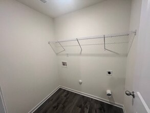 1064 W Bank St in Winston-Salem, NC - Building Photo - Building Photo