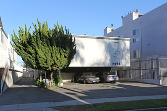 2494 Purdue Ave in Los Angeles, CA - Building Photo - Building Photo