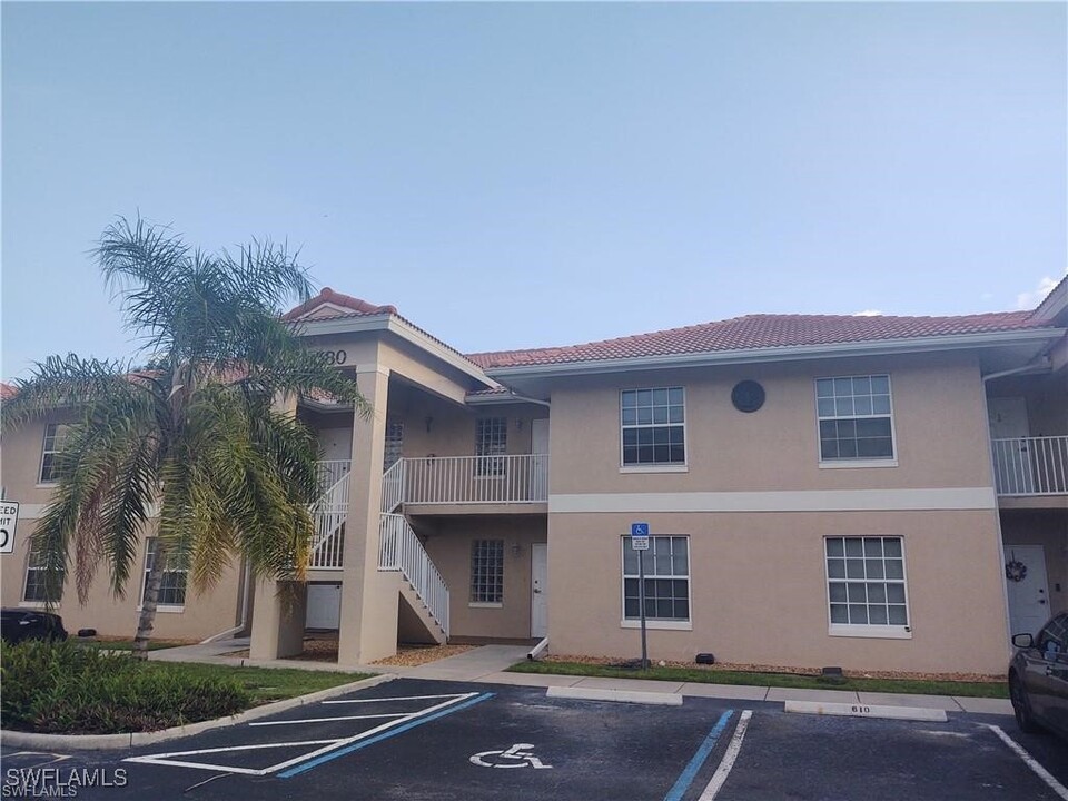 8380 Bernwood Cove Loop in Ft. Myers, FL - Building Photo