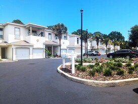 212 Devon Cir in St. Augustine, FL - Building Photo