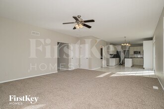 611 Geiser Brook Ct in Lake St. Louis, MO - Building Photo - Building Photo