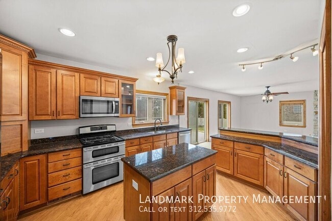 12313 71st Ct in Palos Heights, IL - Building Photo - Building Photo