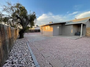 704 S Margo Dr in Tempe, AZ - Building Photo - Building Photo