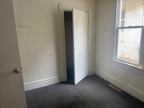 601 Alexander Ave in Peoria, IL - Building Photo - Building Photo