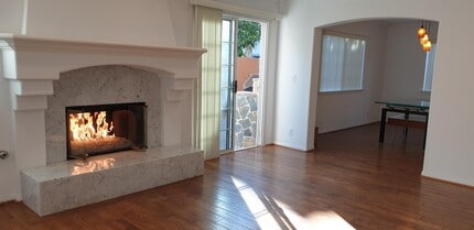 2102 Nelson Ave in Redondo Beach, CA - Building Photo - Building Photo