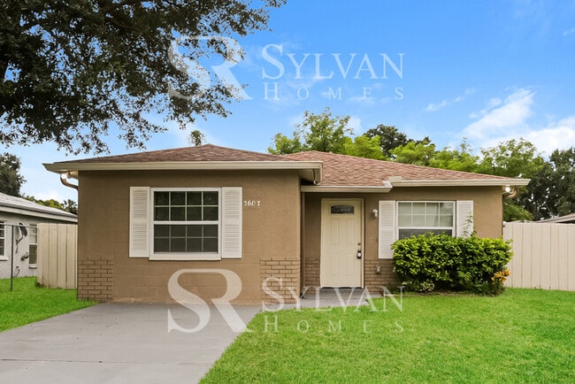 property at 2607 Lindell Ave