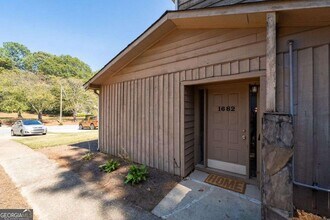 1682 Wynndowne Trail in Smyrna, GA - Building Photo - Building Photo