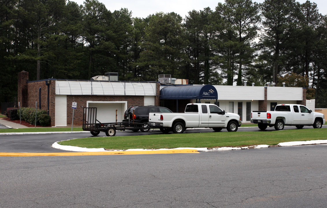 Valley Brook in Stone Mountain, GA - Foto de edificio