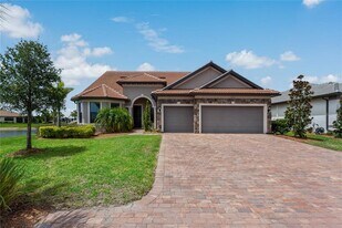19011 Formosa St in Venice, FL - Building Photo