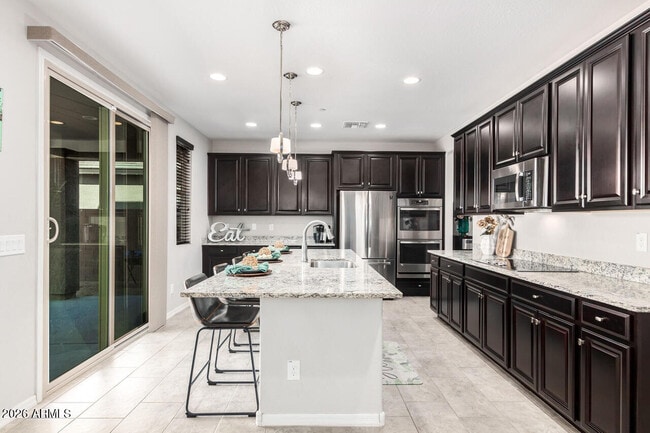 21188 W Almeria Rd in Buckeye, AZ - Building Photo - Building Photo