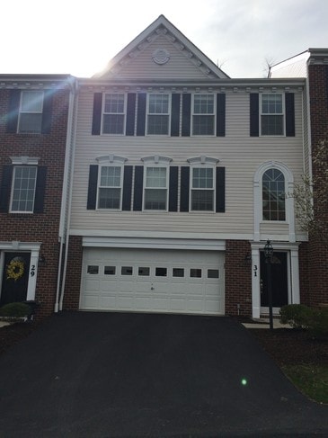 31 Abbeywood Ln in Canonsburg, PA - Foto de edificio - Building Photo