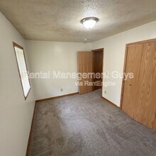 4615 Tyler St NE in Minneapolis, MN - Building Photo - Building Photo