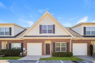 151 Grove Landing Ct in Grovetown, GA - Building Photo