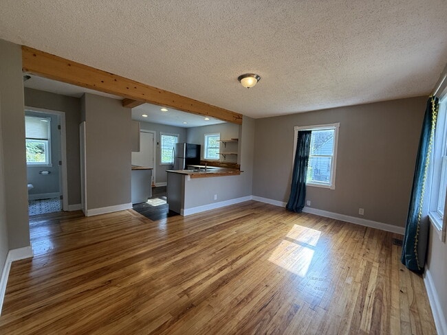 2336 Boxwood Ln NE in Knoxville, TN - Building Photo - Building Photo