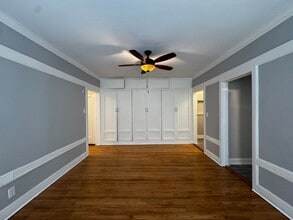 6439 N Leavitt St, Unit 1S in Chicago, IL - Building Photo - Building Photo