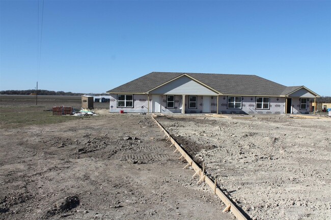 450 Derrs Chapel Rd in Italy, TX - Building Photo - Building Photo