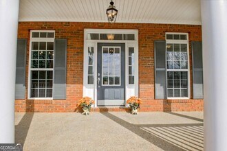 50 Peninsula Cir in Newnan, GA - Foto de edificio - Building Photo