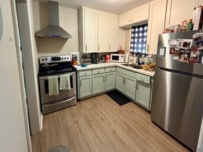 900 Sycamore Ave in McAllen, TX - Building Photo - Building Photo