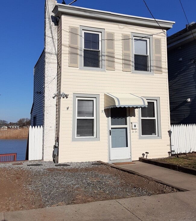 53 Edgewater ave in Westville, NJ - Foto de edificio - Building Photo