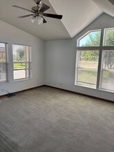 905 Plumas Ave in Olivehurst, CA - Building Photo - Building Photo