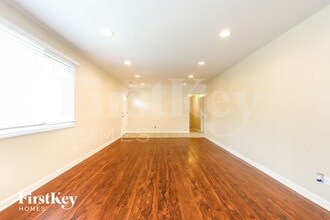 5141 Oak Center Dr in Oak Lawn, IL - Building Photo - Building Photo