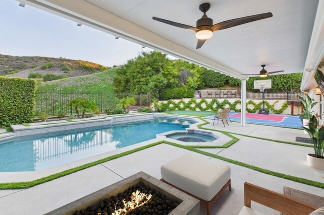 29650 Kimberly Dr, Unit Main in Agoura Hills, CA - Building Photo - Building Photo