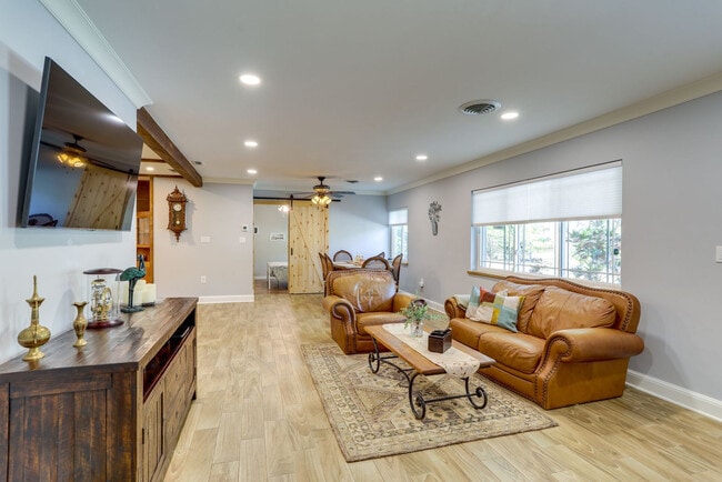 12 S Arcturas Ave, Unit SI ID1545811P
