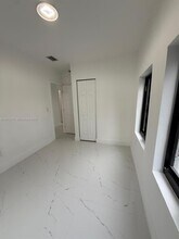 1379 NW 55th Terrace in Miami, FL - Building Photo - Building Photo