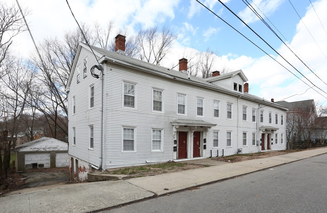 92-98 Boswell Ave in Norwich, CT - Building Photo