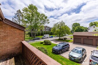 25 Stanley St in West Hartford, CT - Building Photo - Building Photo