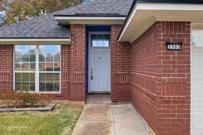 3303 Salem Pl in Bossier City, LA - Foto de edificio - Building Photo